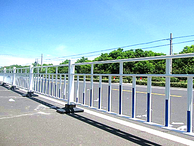 道路隔離護欄 - 河北振興金源絲網集團有限公司圖片2